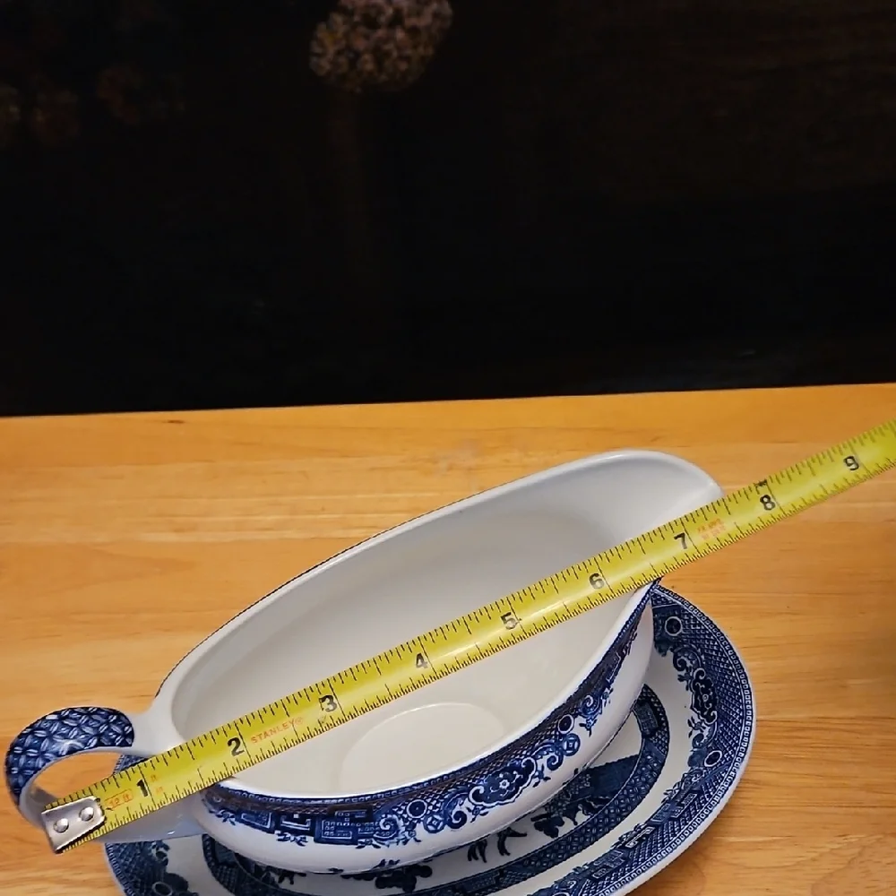Johnson Brothers Blue and White Gravy Boat with Saucer - Picture 11 of 16